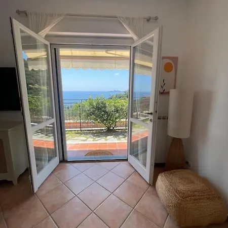 Holiday home Le Lantane House *